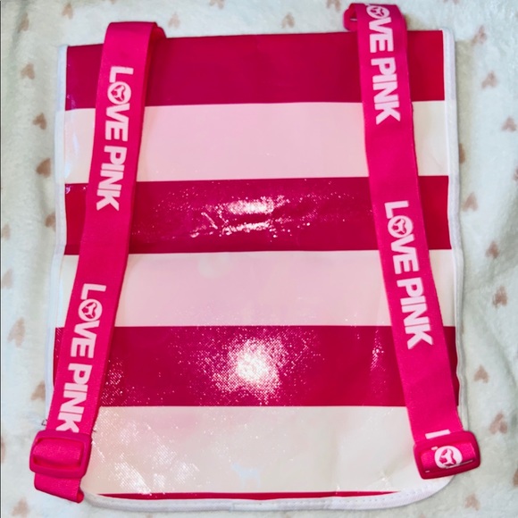 Girls that rocks backpack - Picture 2 of 7